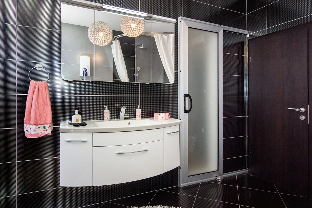 Apartment Villa Rina- Heated Salt Water Pool Каштела Экстерьер фото